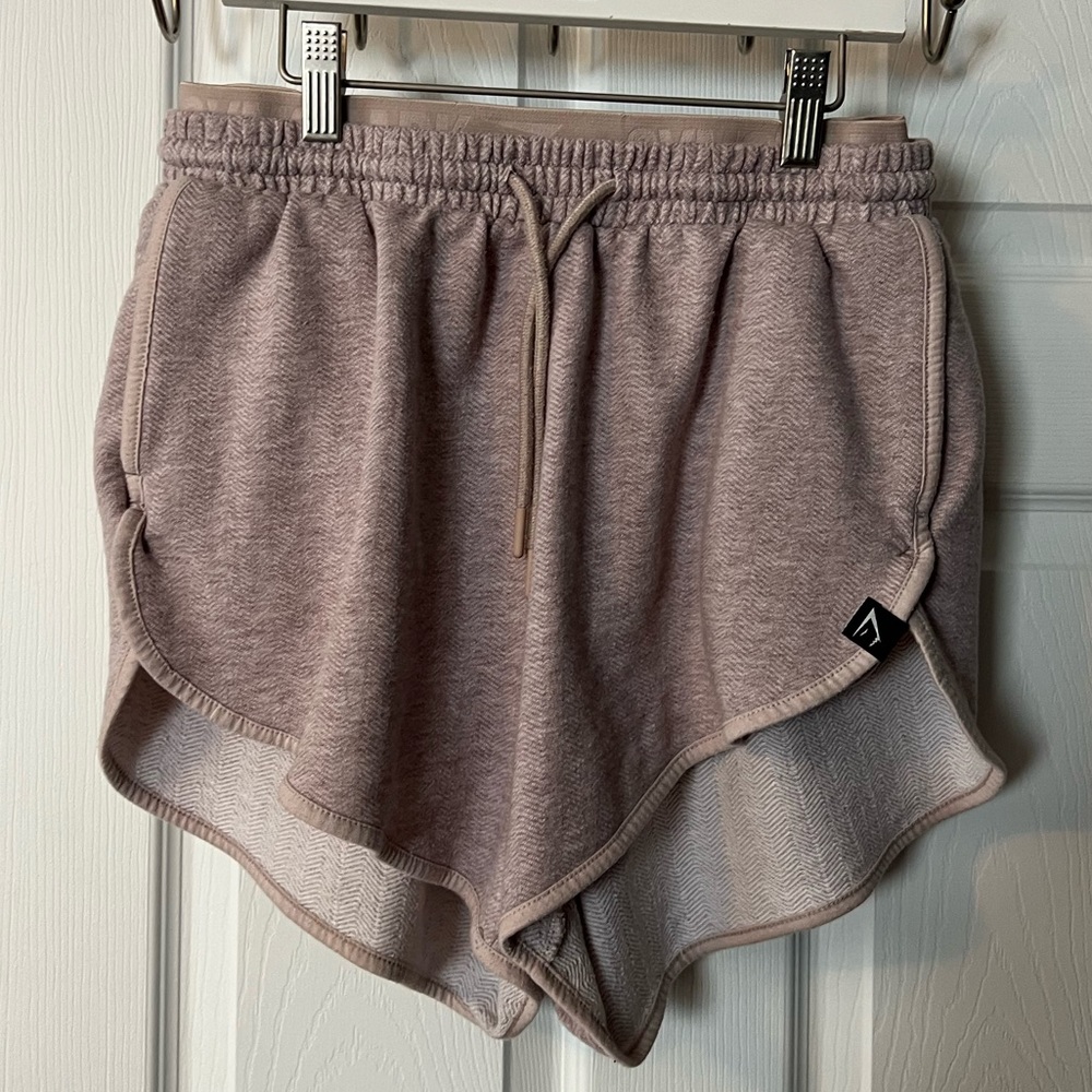 GYMSHARK oversized training short